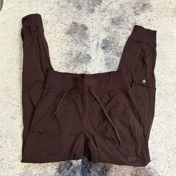 lululemon athletica Pants - Lululemon brown joggers